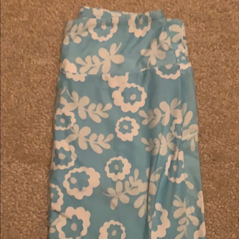 LuLaRoe one size leggings